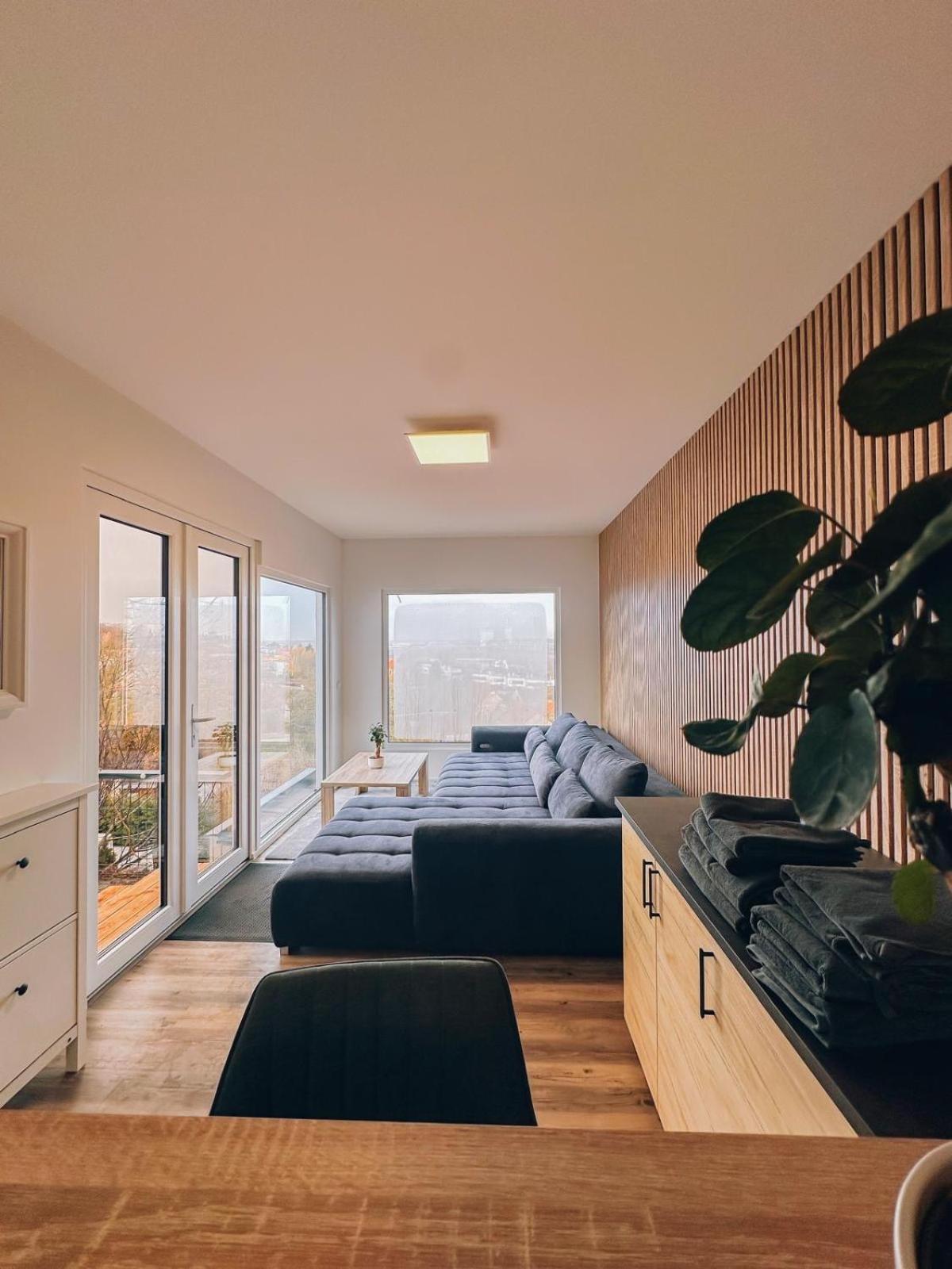 Airport Luxury Apartment & Spa Prague Exterior photo